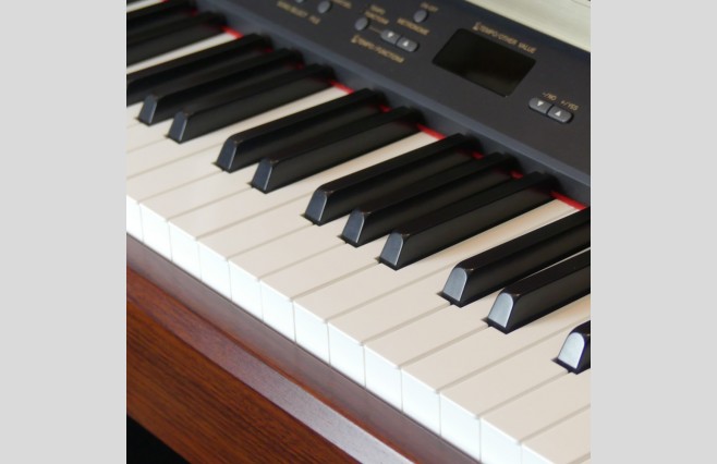 Used Yamaha CLP240 Satin Mahogany Digital Piano Complete Package (SN:GBRCNX01023) - Image 9